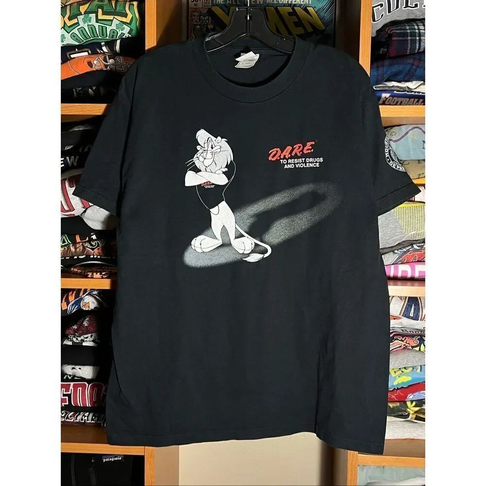 Vintage 90s DARE To Resist Drugs & Violence Tee